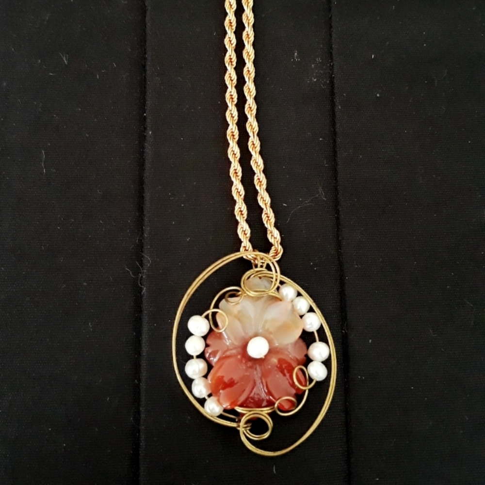 Vintage Carved Carnelian and Pearl Flower Pendant + Monet Chunky Gold Tone Chain - Picture 10 of 14